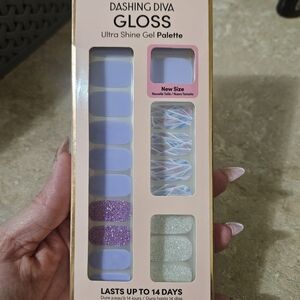 Dashing Diva Gloss Ultra Shine Gel Palette - Purple and Glitter